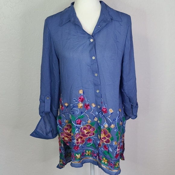 Anthropologie Tops - NWT Fig and Flower Anthropologie tunic Embroidered